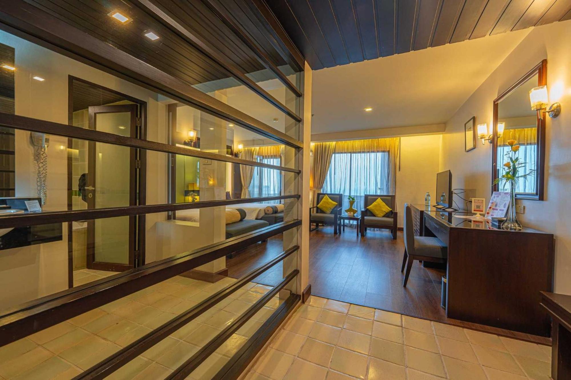 Sunbeam Hotel Pattaya - Sha Extra Plus Exterior foto